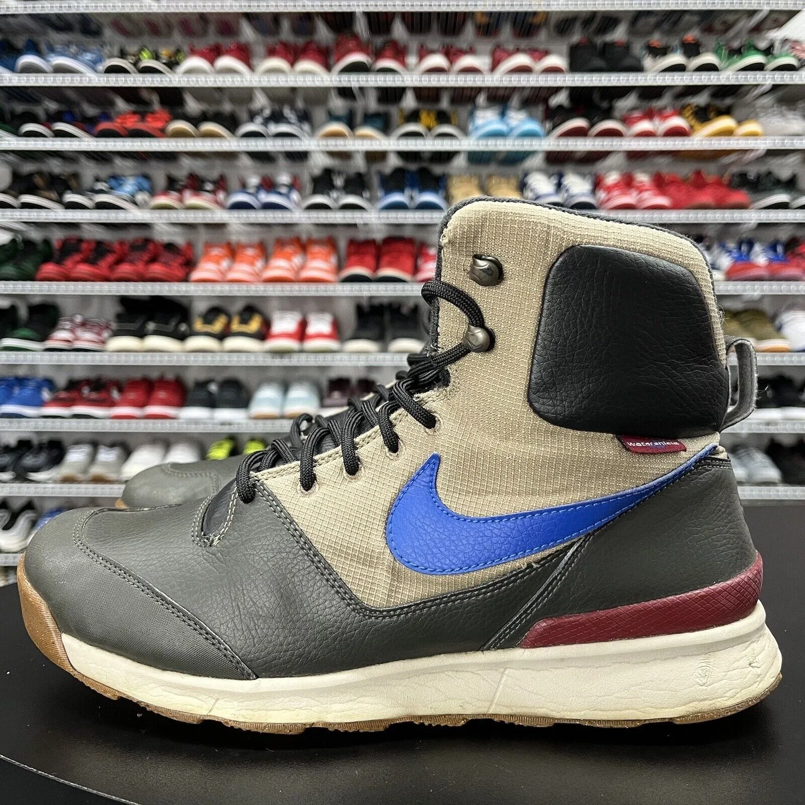 Nike Men's ACG Stasis Hiking Sneakers Mid Top 616192-201 Men's Size 11.5